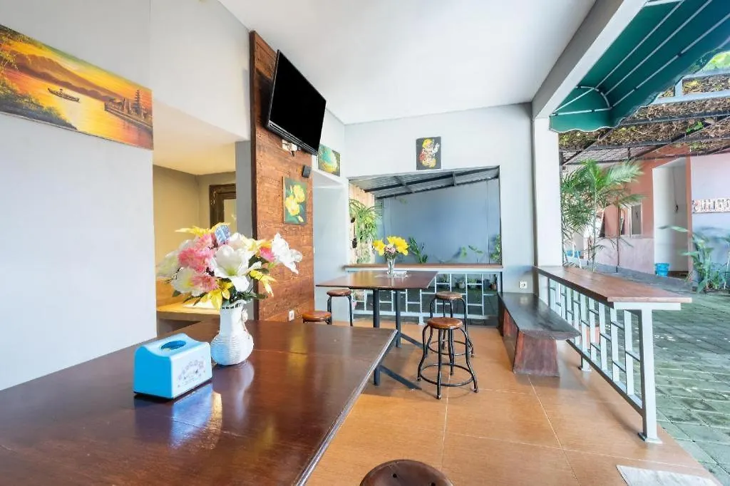 Oyo 3775 Ketut Inn Pesanggaran Hotel